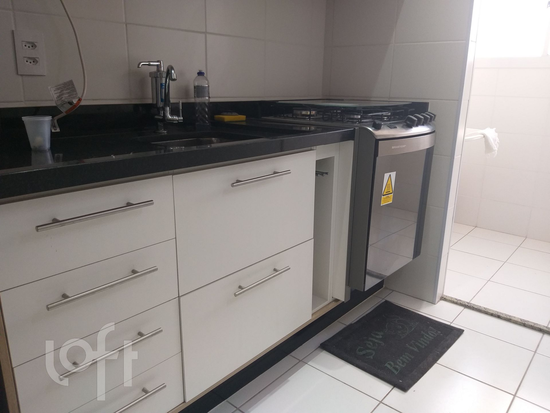 Apartamento à venda com 2 quartos, 42m² - Foto 4