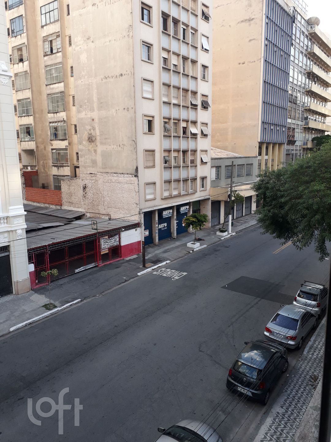 Apartamento à venda com 1 quarto, 50m² - Foto 2