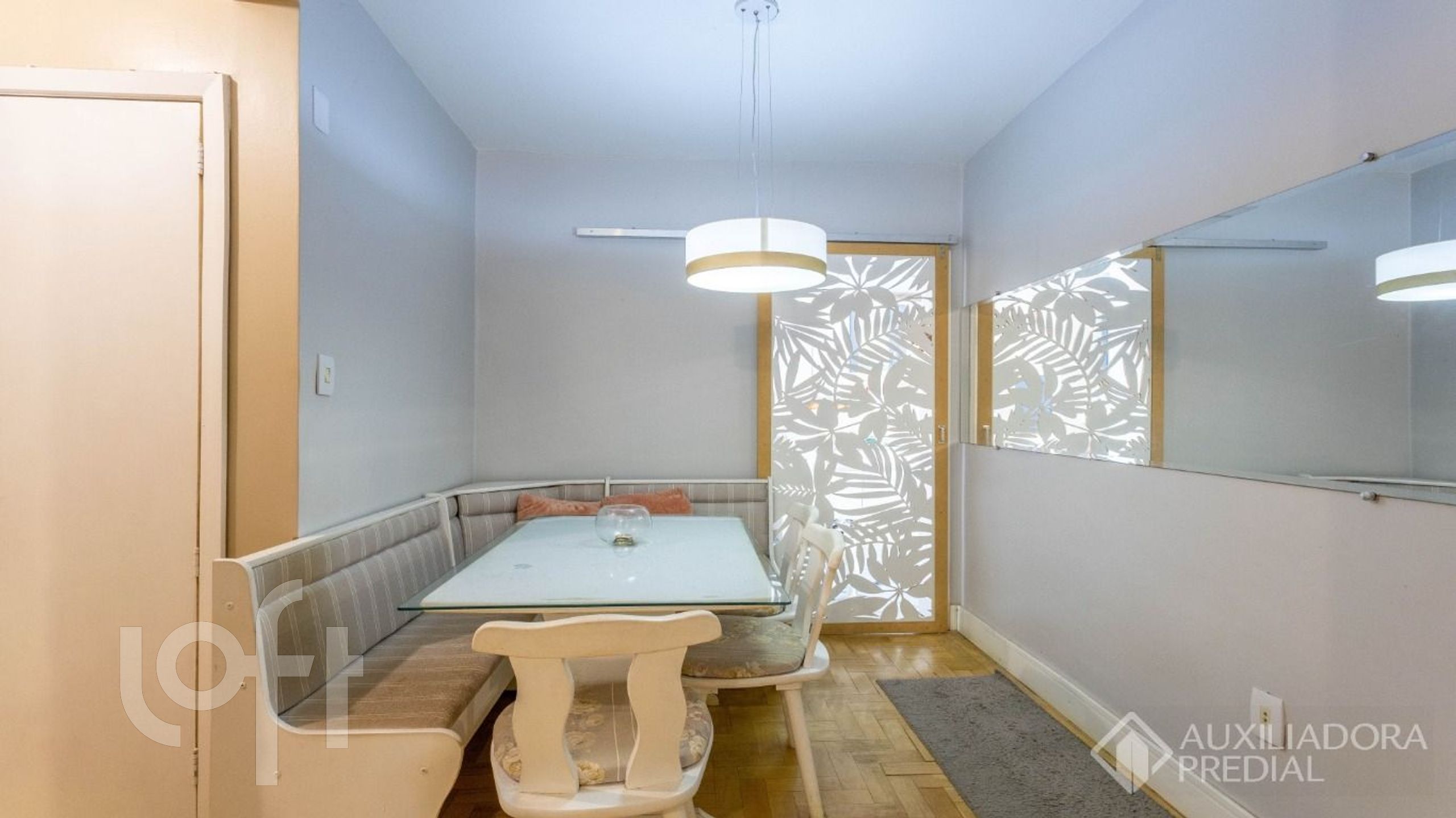 Apartamento com 62m², 3 dormitórios, 1 suíte, Jardim Botânico em Porto Alegre