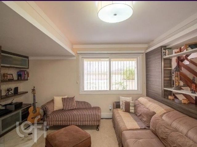 Casa em Condomínio com 259m², 4 dormitórios, 2 suítes, Boa Vista em Porto Alegre