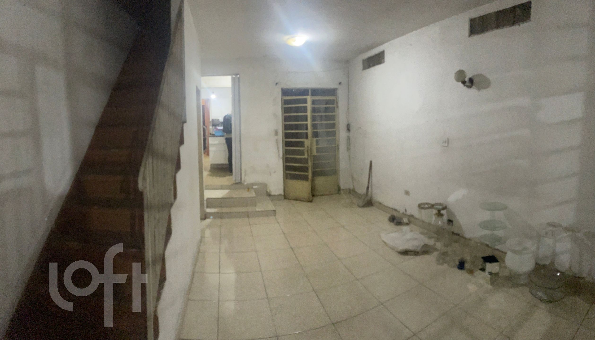 Casa à venda com 3 quartos, 130m² - Foto 1