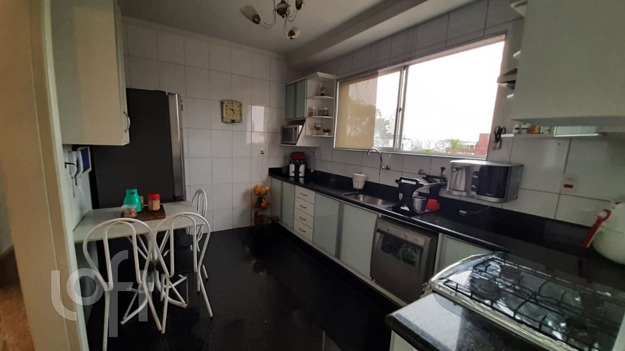 Apartamento à venda com 4 quartos, 240m² - Foto 14