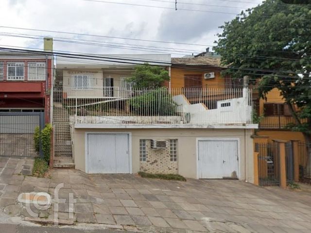 Casa com 141m², 3 dormitórios, 1 suíte, 3 vagas, Chácara das Pedras em Porto Alegre
