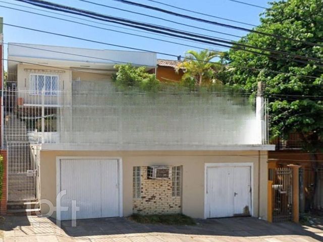 Casa com 141m², 3 dormitórios, 1 suíte, 3 vagas, Chácara das Pedras em Porto Alegre