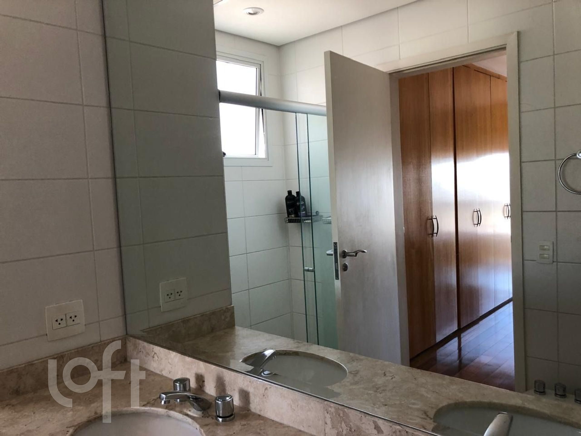 Apartamento à venda com 4 quartos, 205m² - Foto 7