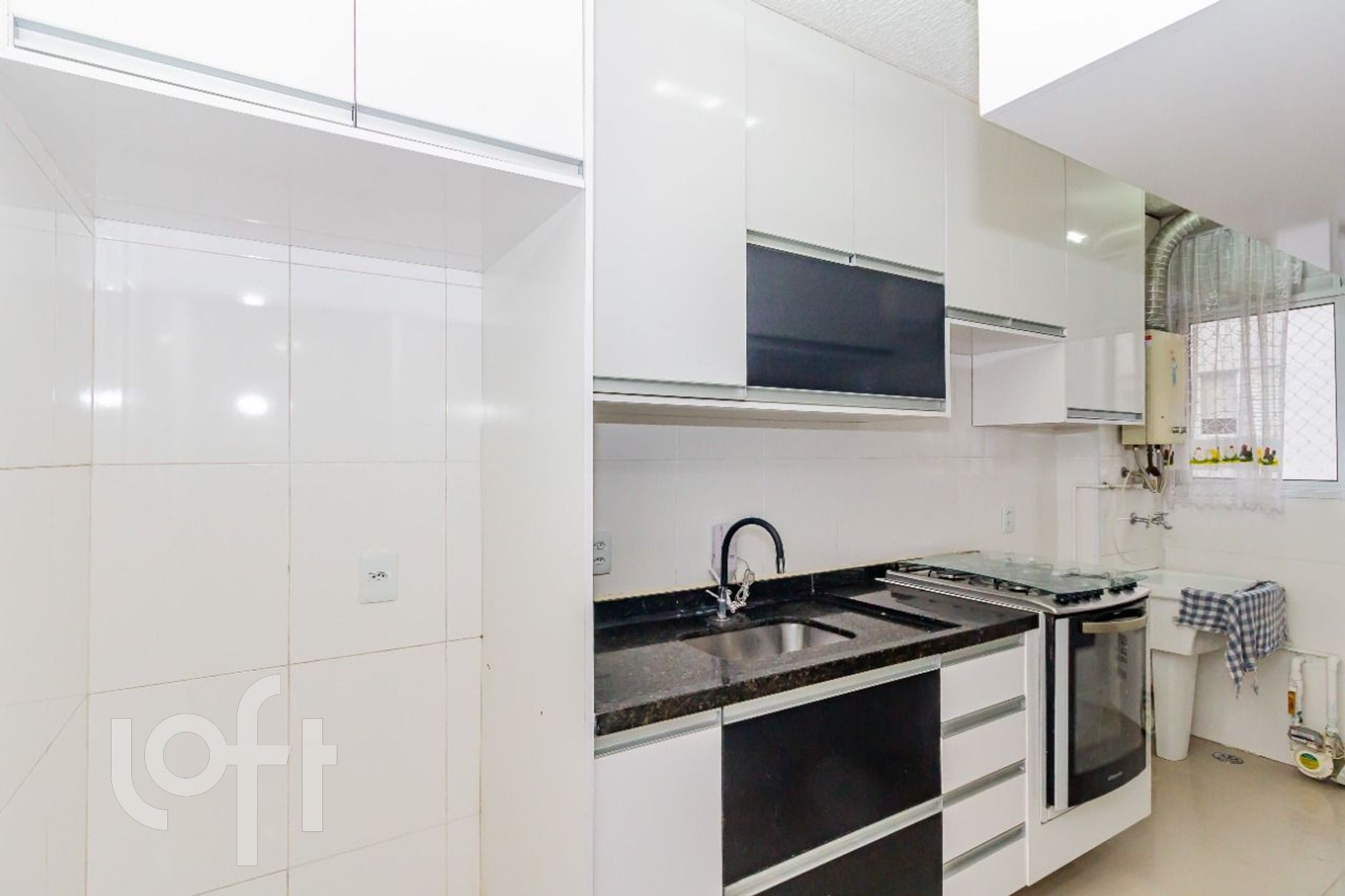 Apartamento à venda com 2 quartos, 44m² - Foto 14