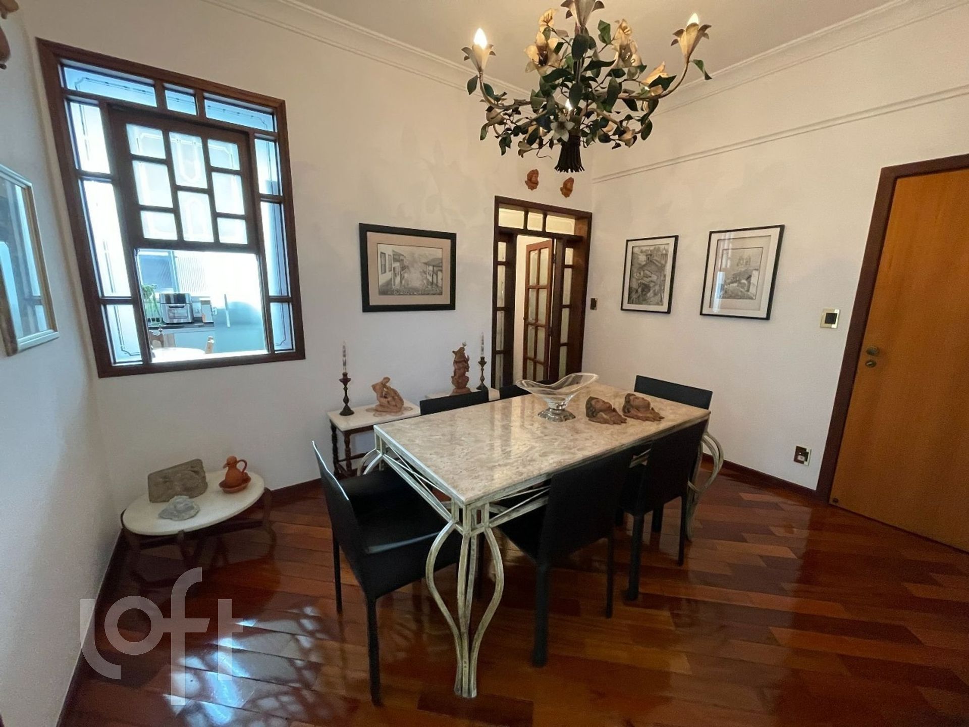 Apartamento à venda com 4 quartos, 150m² - Foto 8