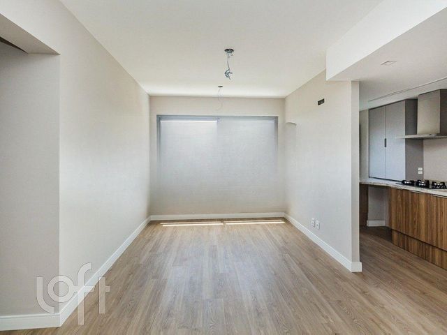 Apartamento com 62m², 2 dormitórios, 1 suíte, 1 vaga, Vila Ipiranga em Porto Alegre