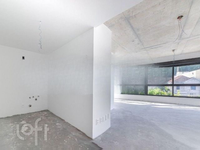 Apartamento com 47m², 1 dormitório, 1 vaga, Menino Deus em Porto Alegre