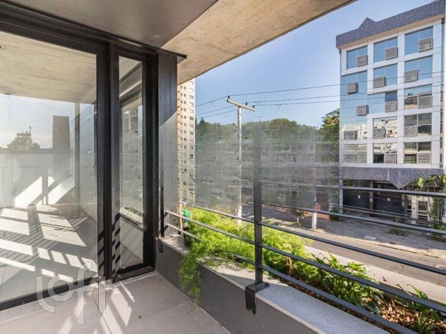 Apartamento com 47m², 1 dormitório, 1 vaga, Menino Deus em Porto Alegre