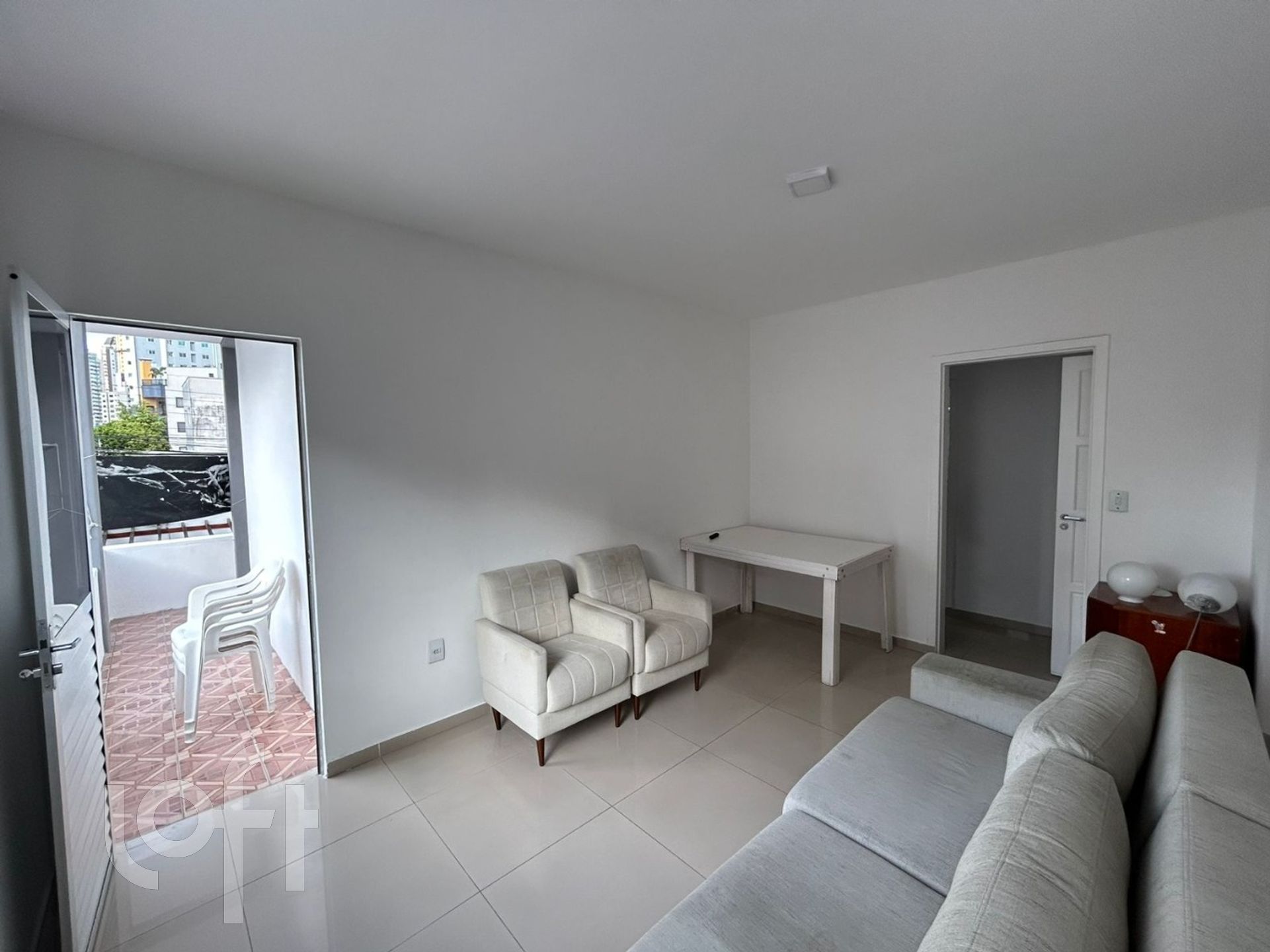 Casa à venda em Centro com 206 m², 2 quartos, 2 vagas