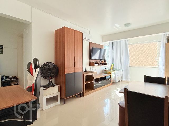 Apartamento com 50m², 1 dormitório, 1 suíte, 1 vaga, Jardim Botânico em Porto Alegre