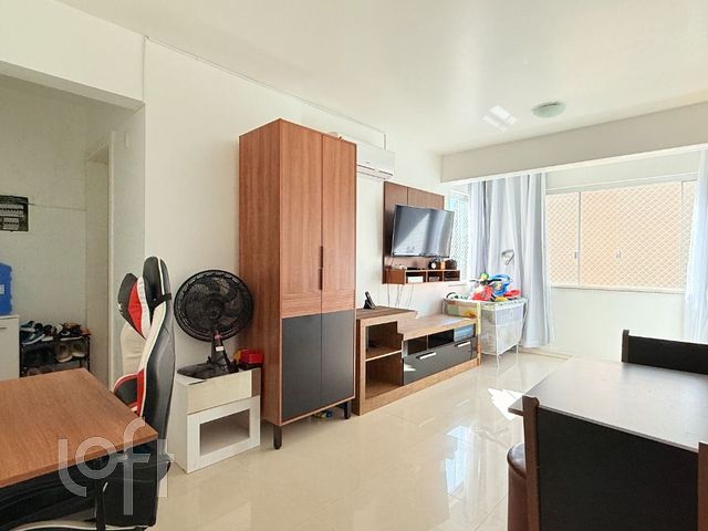 Apartamento com 50m², 1 dormitório, 1 suíte, 1 vaga, Jardim Botânico em Porto Alegre