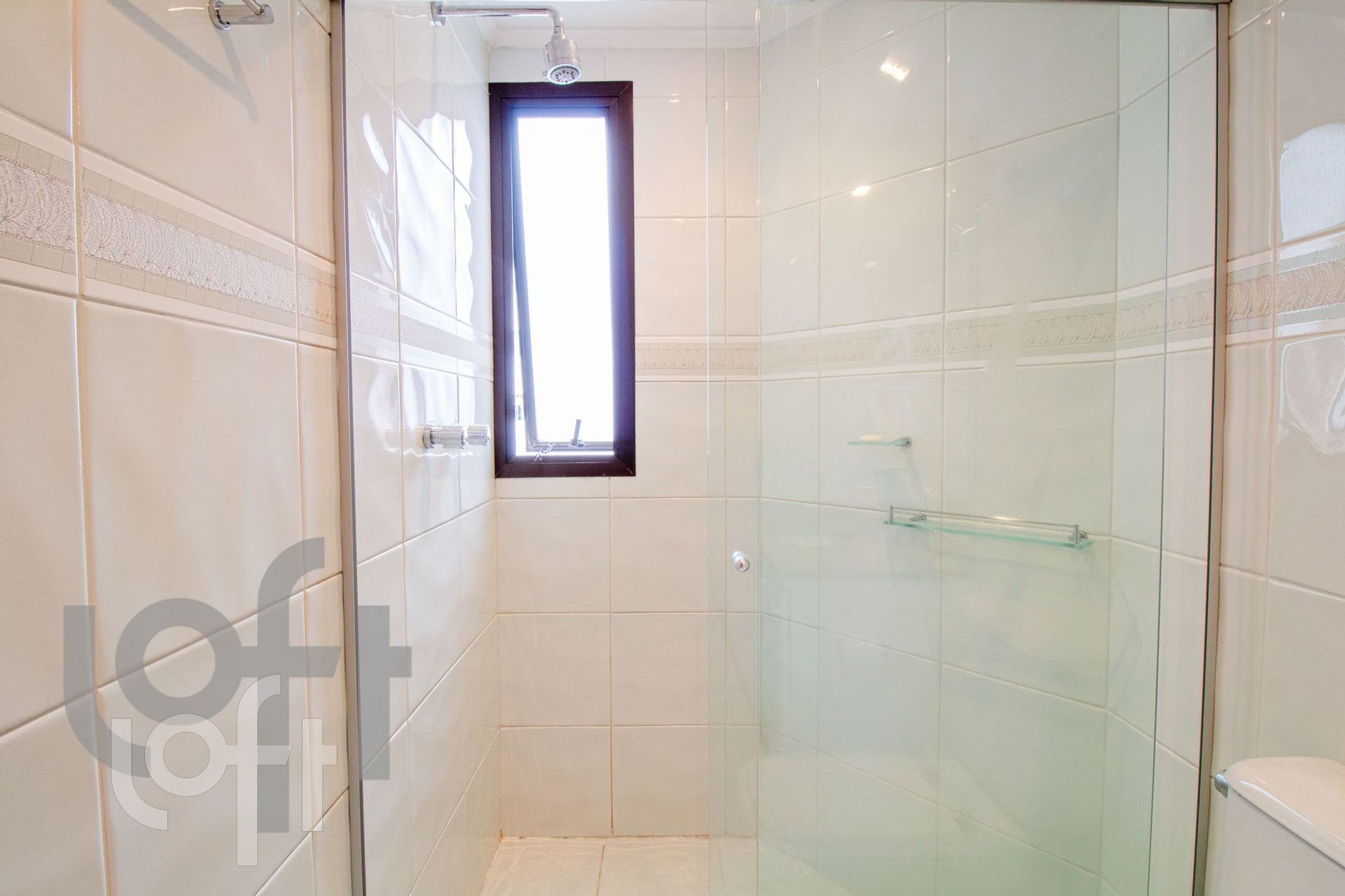 Apartamento à venda com 4 quartos, 156m² - Foto 4