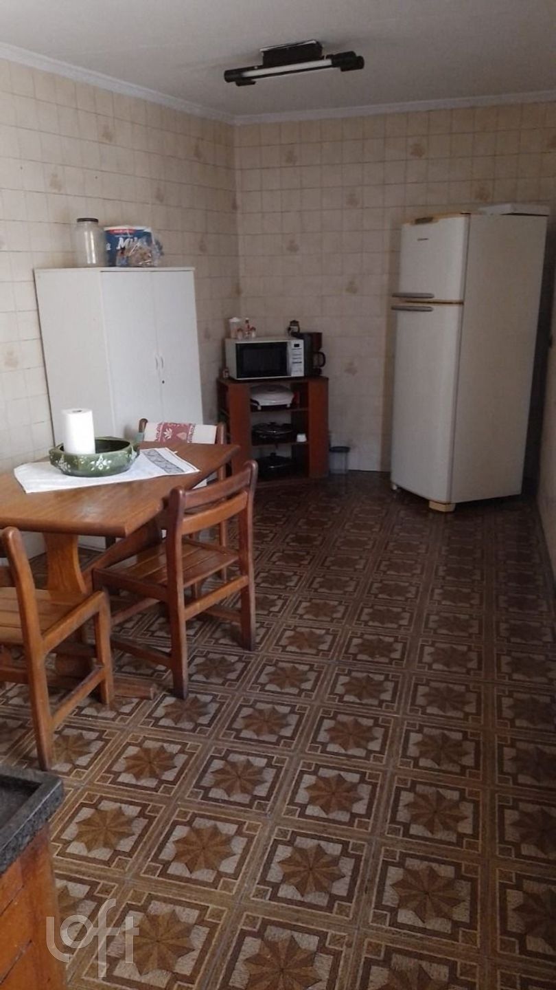 Casa à venda com 3 quartos, 250m² - Foto 5