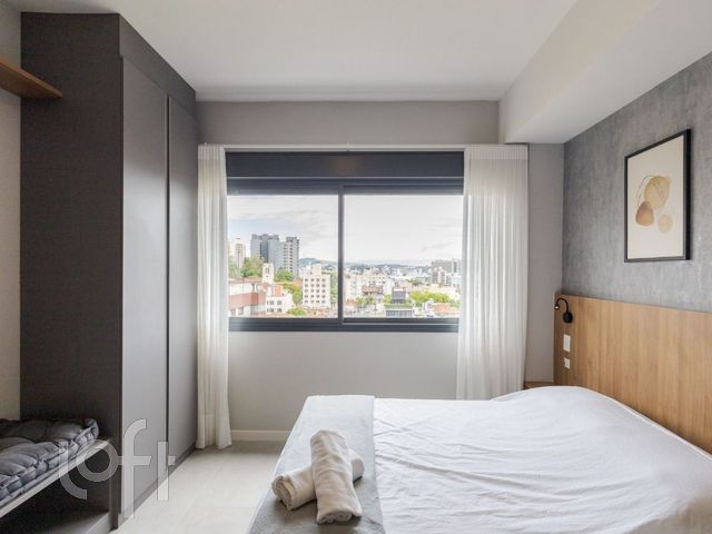 Apartamento com 24m², 1 dormitório, 1 suíte, Rio Branco em Porto Alegre