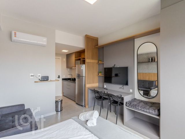 Apartamento com 24m², 1 dormitório, 1 suíte, Rio Branco em Porto Alegre