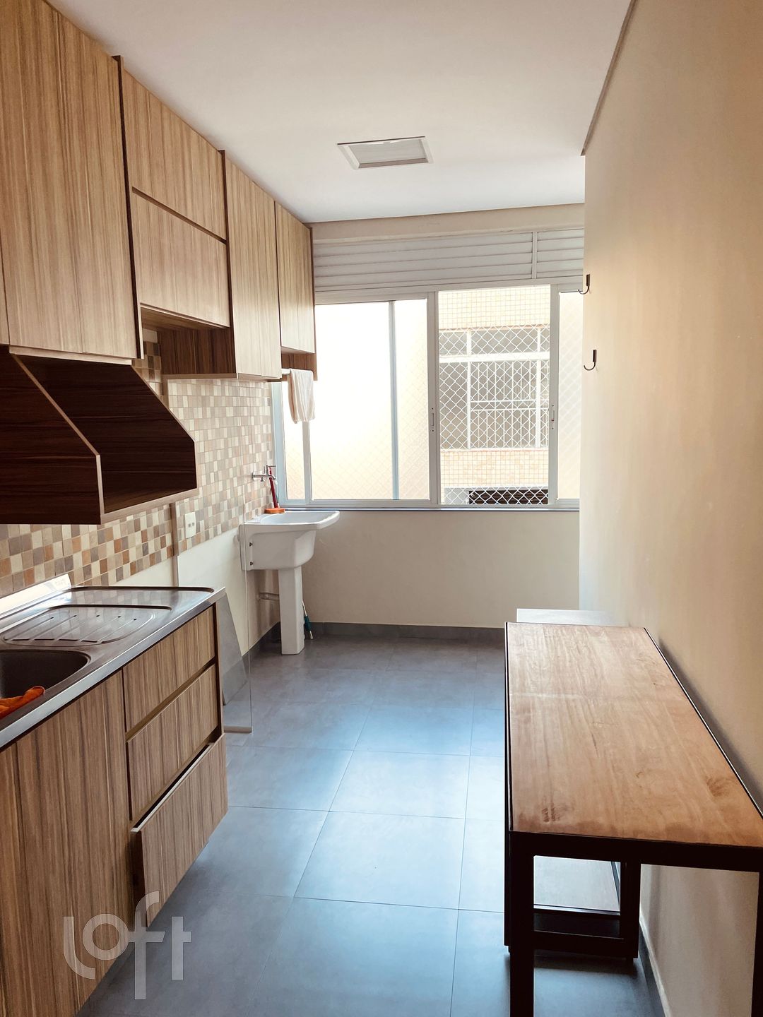 Apartamento à venda com 1 quarto, 70m² - Foto 10