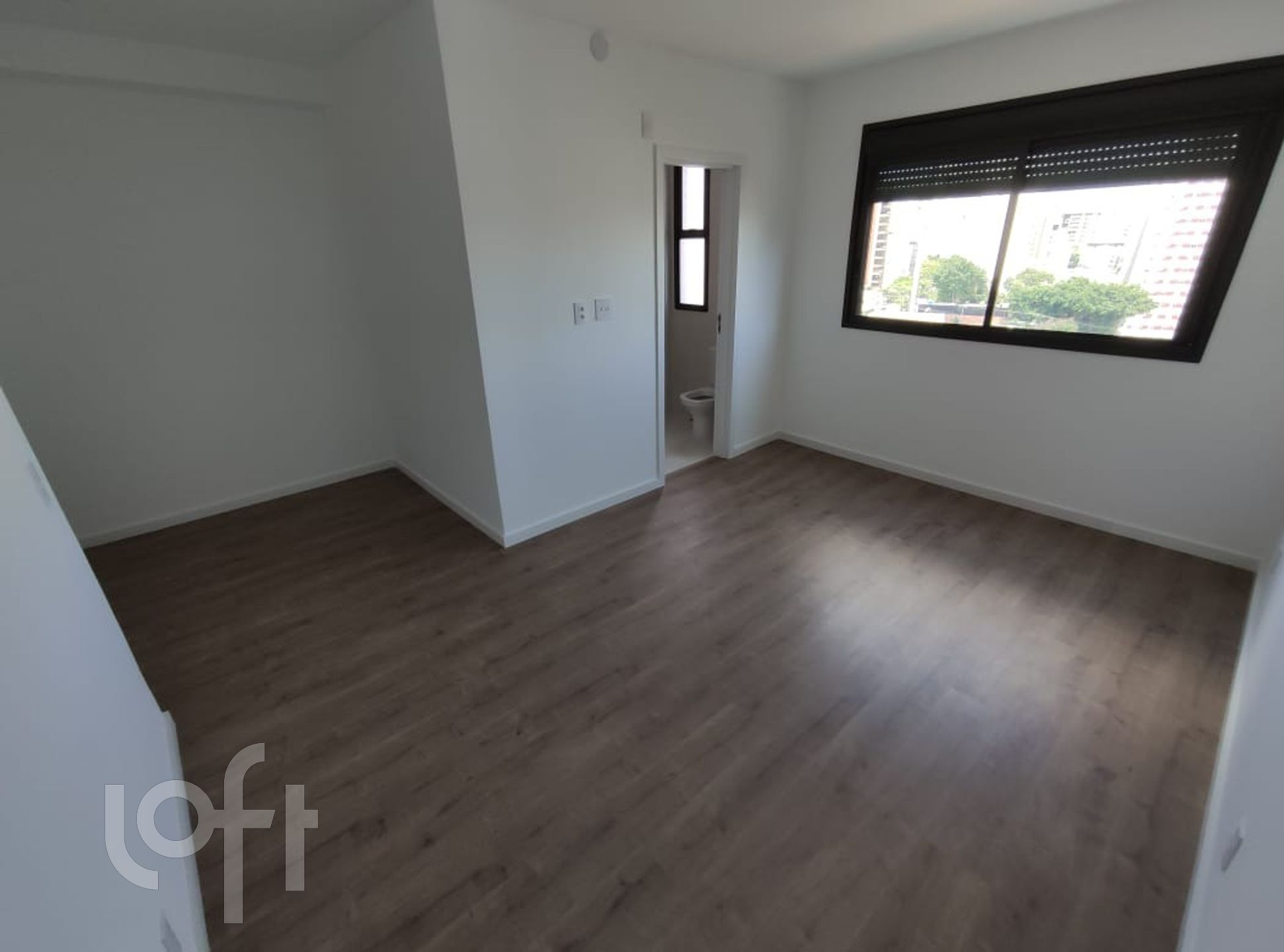 Apartamento à venda com 4 quartos, 134m² - Foto 7