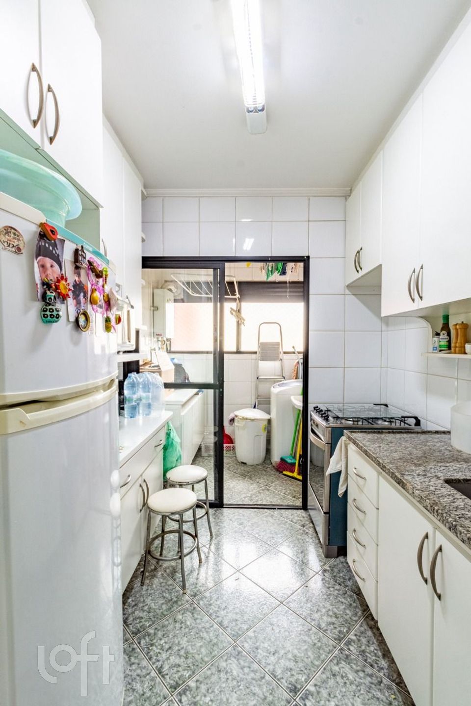 Apartamento à venda com 3 quartos, 72m² - Foto 7