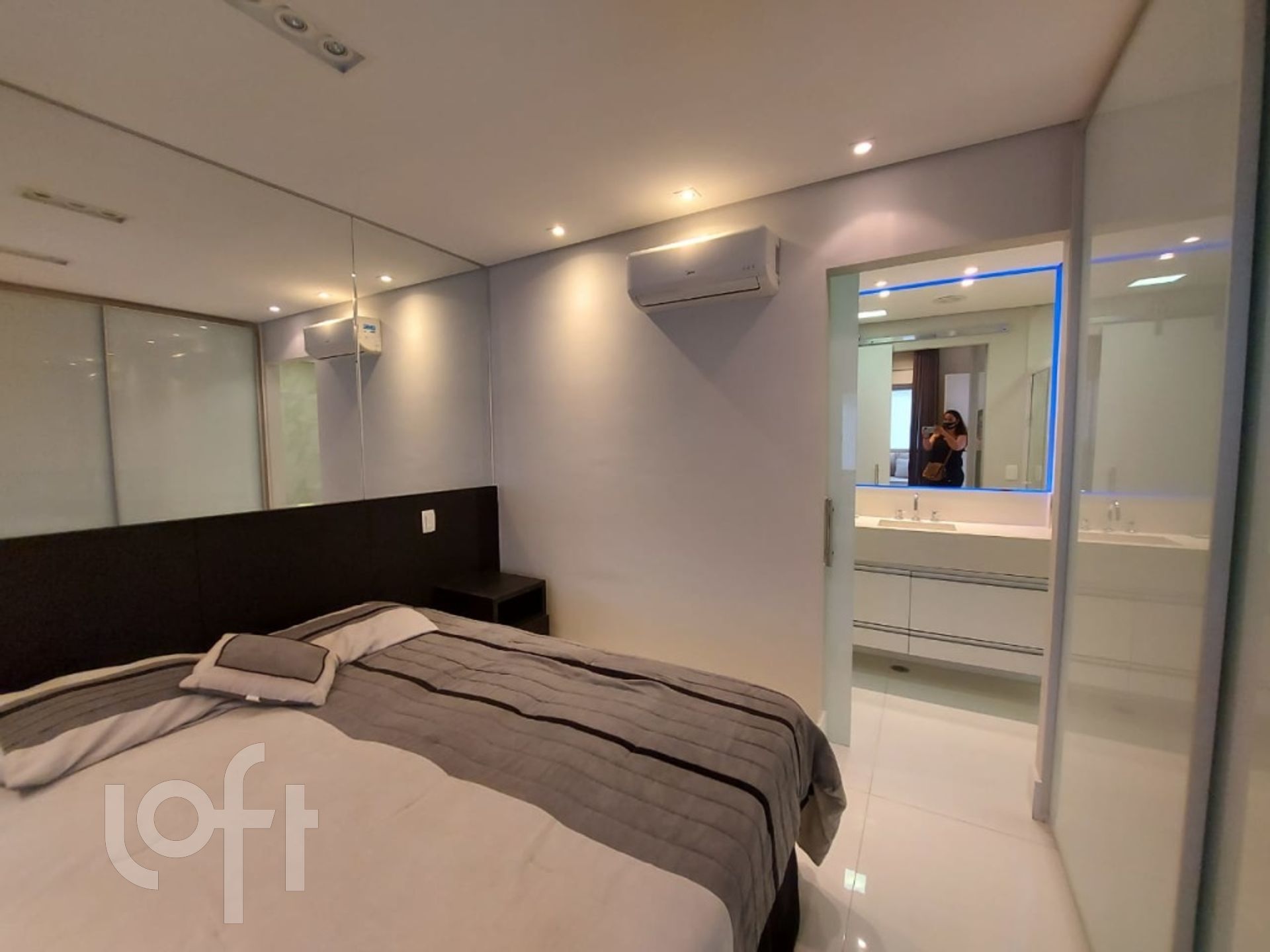 Apartamento à venda com 1 quarto, 55m² - Foto 8