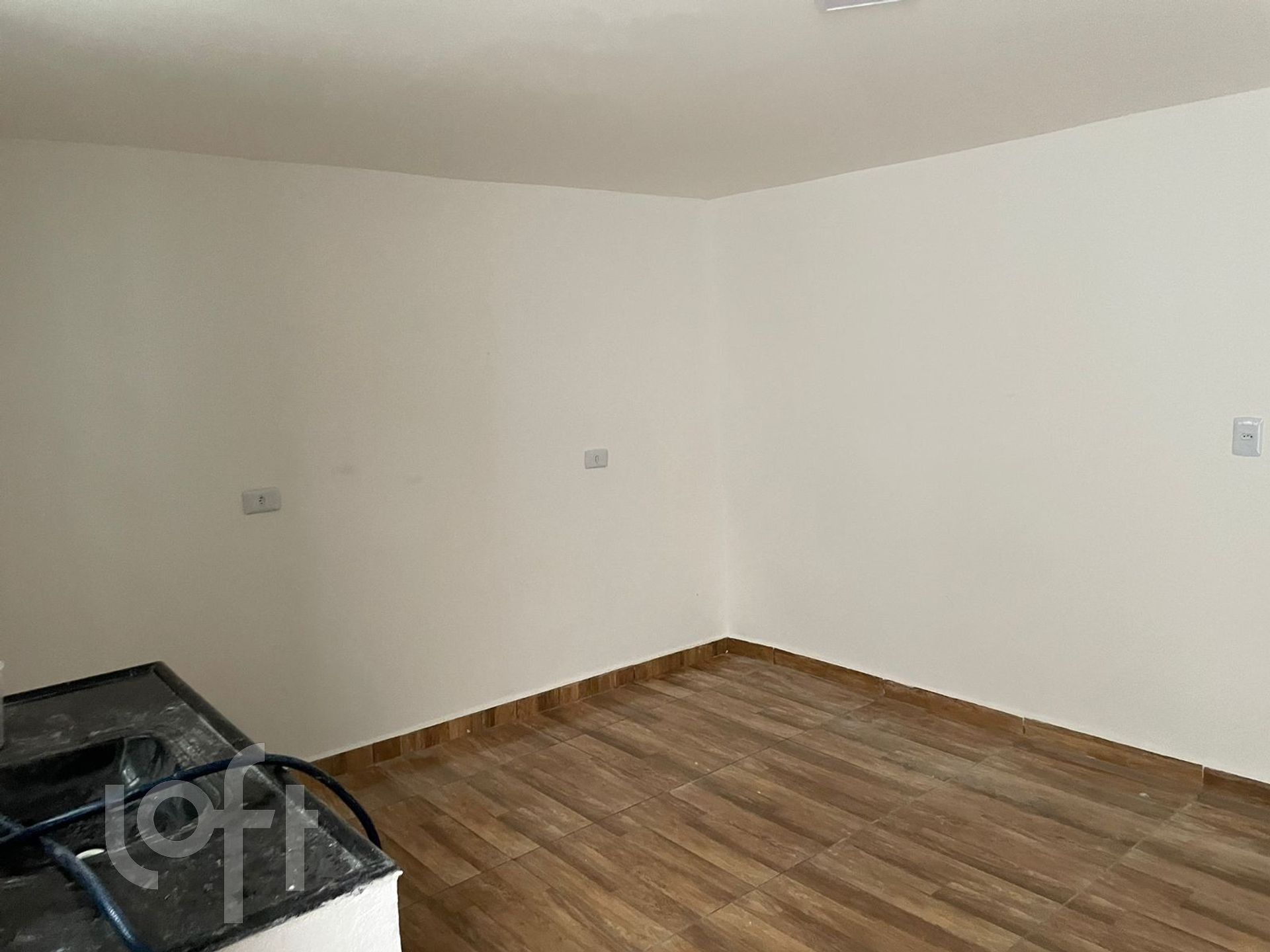 Casa, 1 quarto, 80 m² - Foto 1