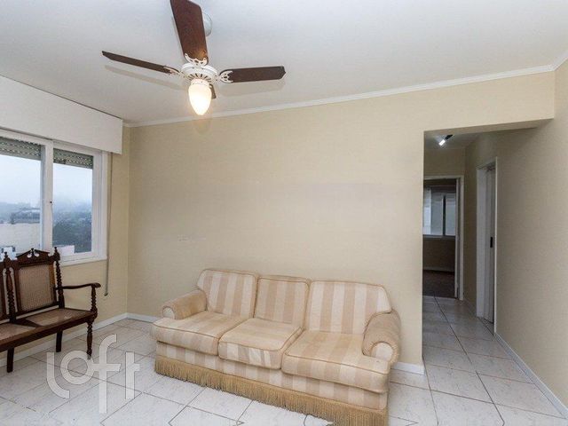 Apartamento com 88m², 2 dormitórios, Moinhos de Vento em Porto Alegre