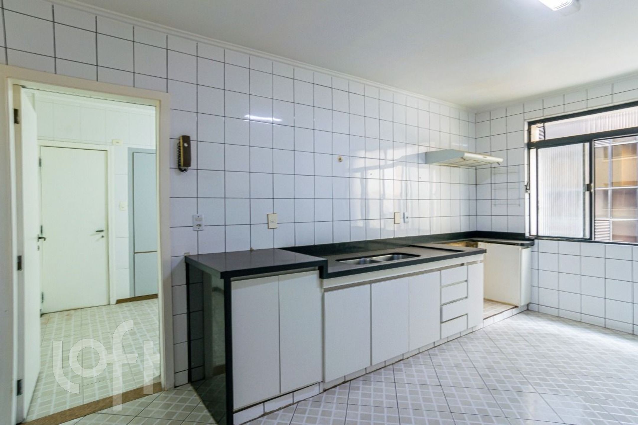 Apartamento à venda com 4 quartos, 275m² - Foto 25