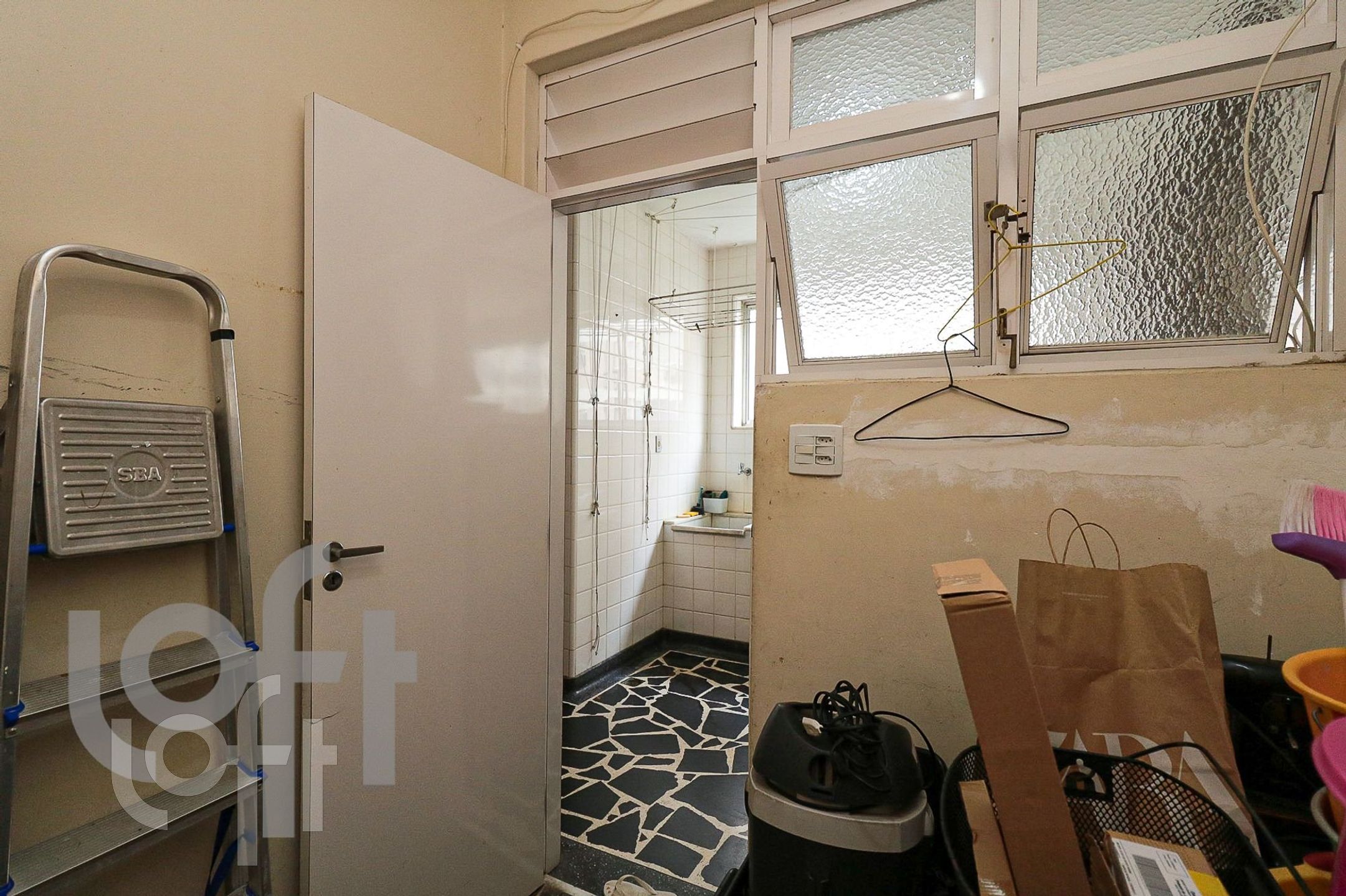 Apartamento à venda com 4 quartos, 250m² - Foto 32