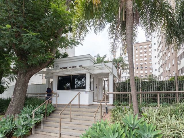 Apartamento com 69m², 3 dormitórios, 1 suíte, 1 vaga, Cristo Redentor em Porto Alegre