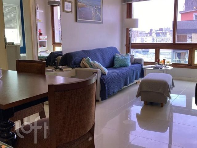 Apartamento com 68m², 2 dormitórios, 1 vaga, Rio Branco em Porto Alegre