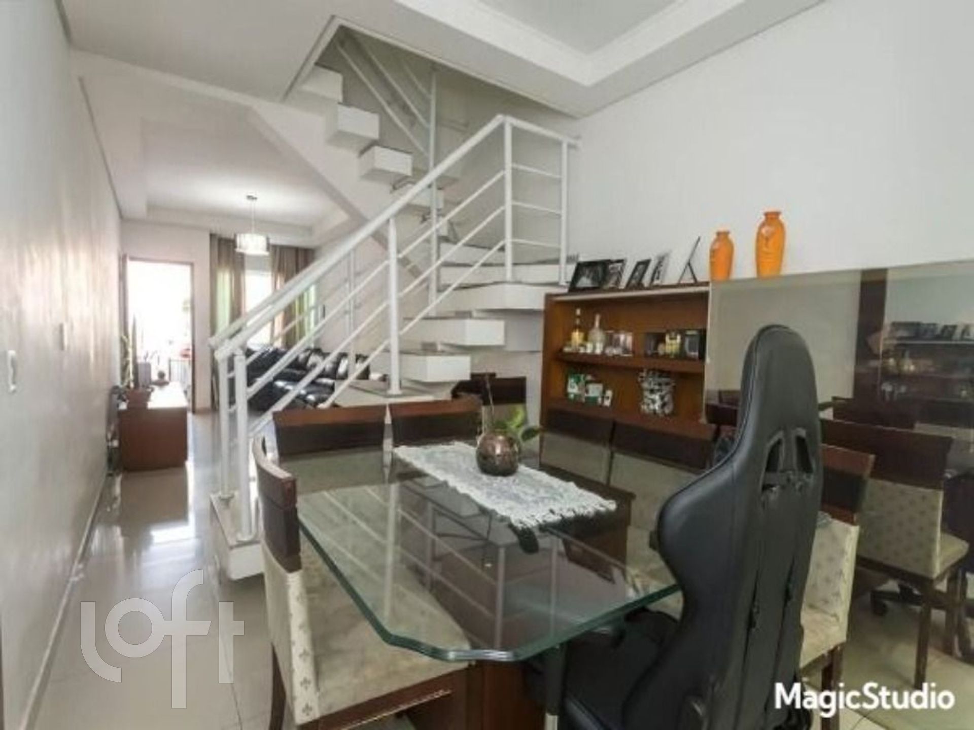 Casa à venda com 3 quartos, 120m² - Foto 1