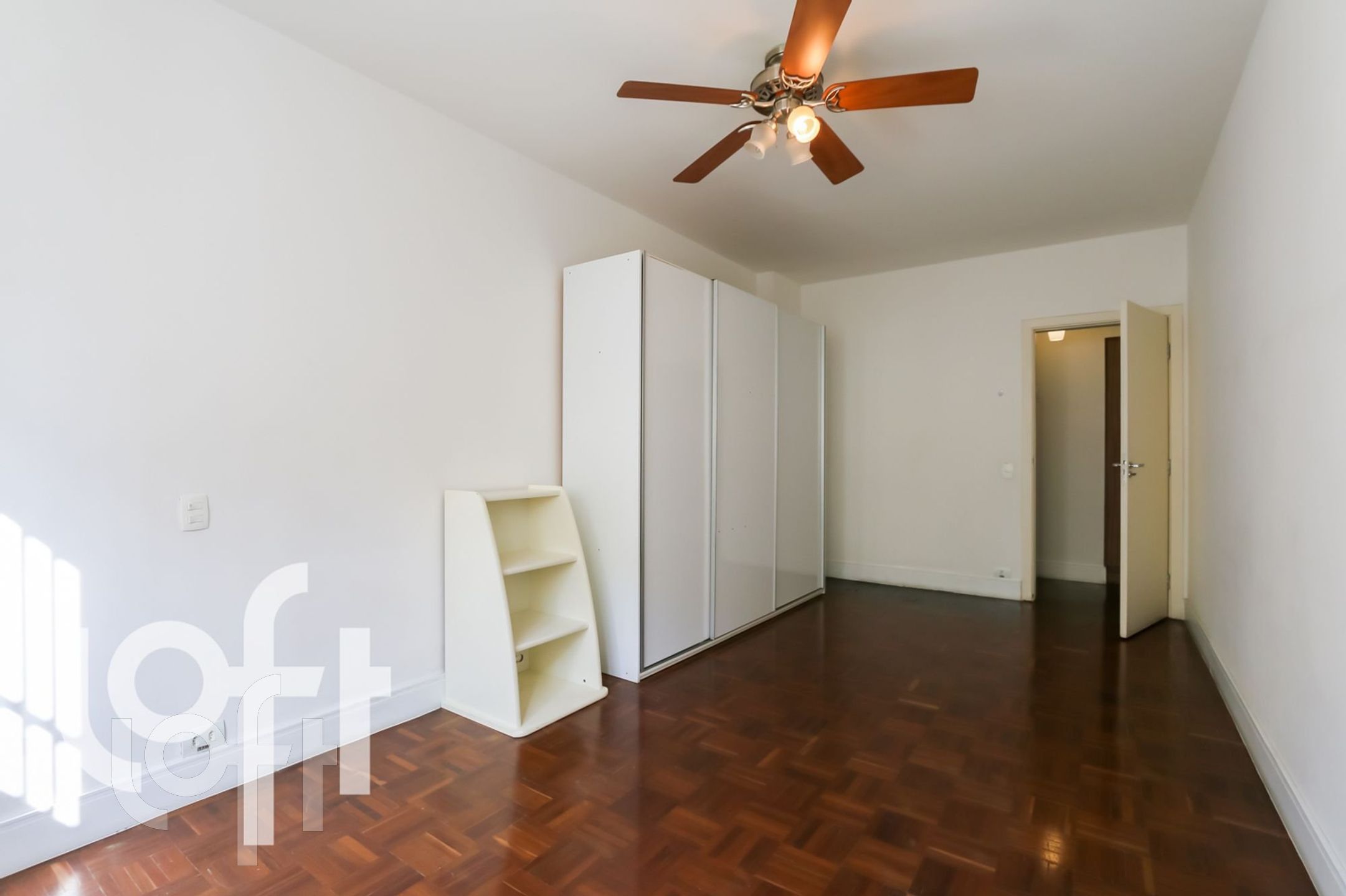 Apartamento à venda com 3 quartos, 250m² - Foto 38