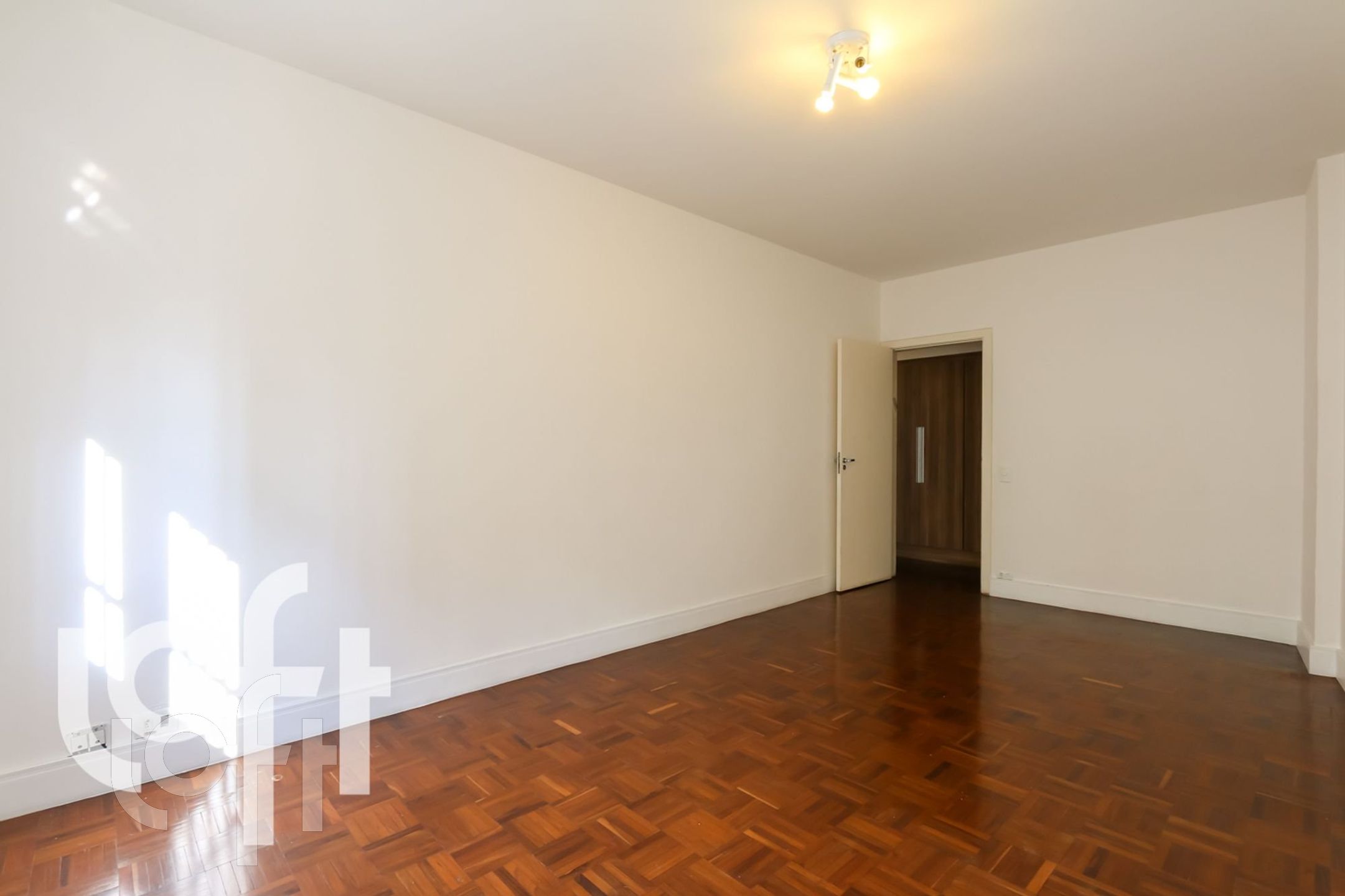 Apartamento à venda com 3 quartos, 250m² - Foto 44