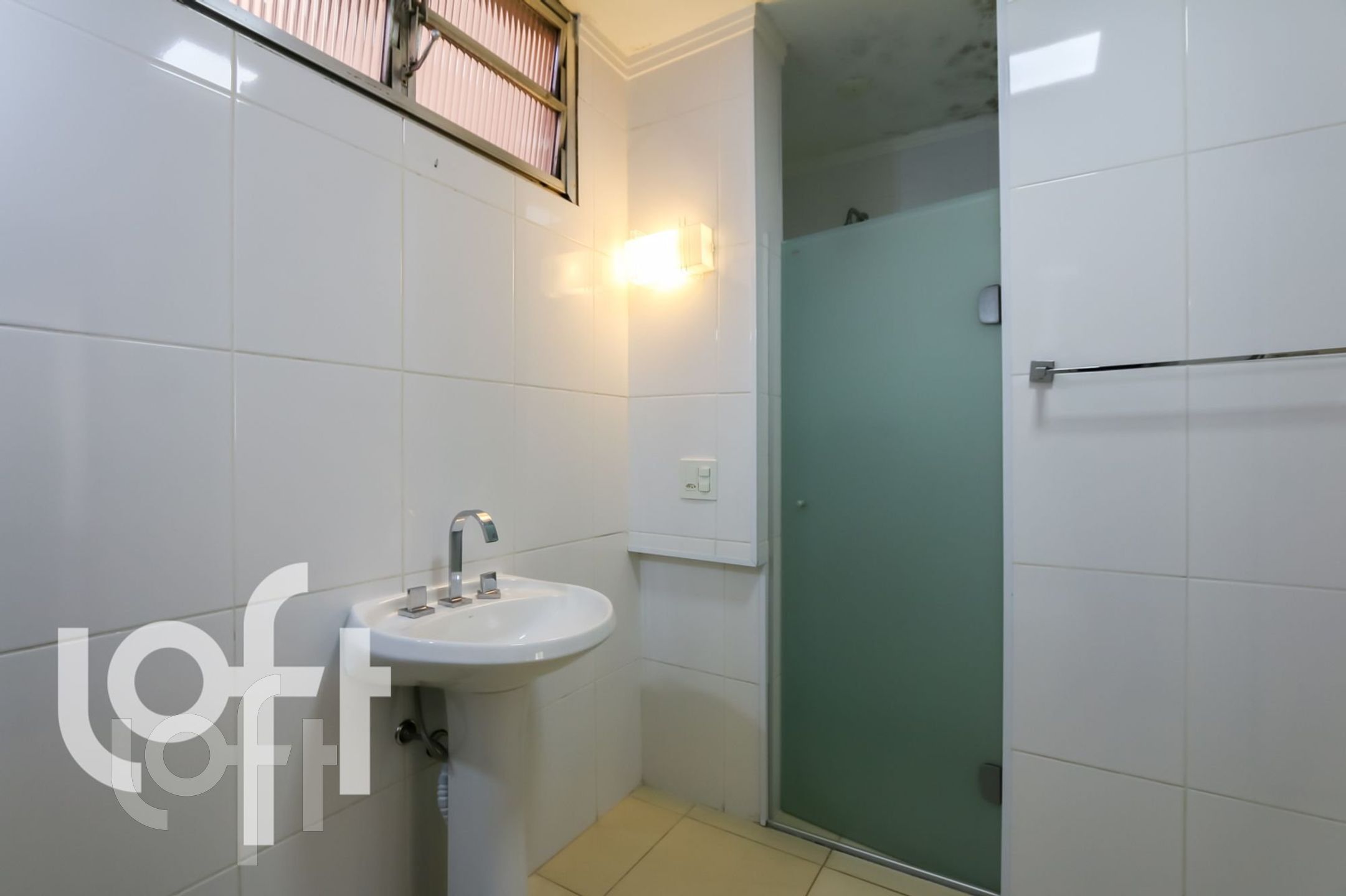 Apartamento à venda com 3 quartos, 250m² - Foto 4