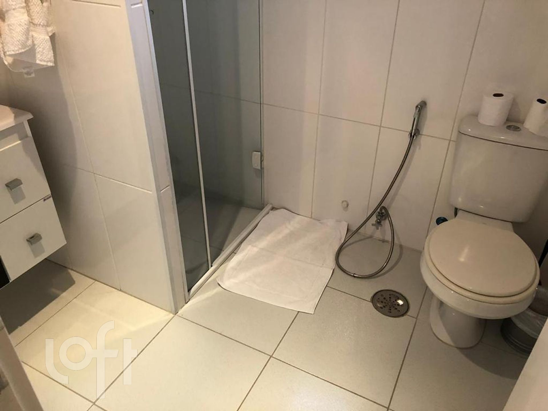 Apartamento à venda com 2 quartos, 68m² - Foto 7