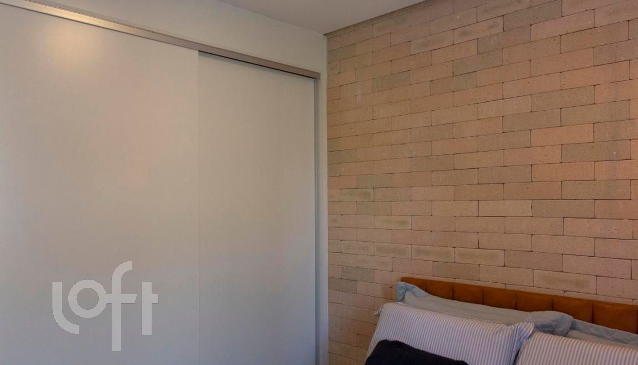 Apartamento à venda com 2 quartos, 40m² - Foto 11