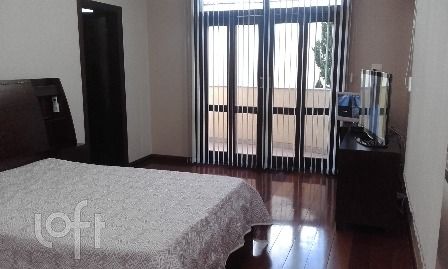 Casa à venda com 4 quartos, 350m² - Foto 12