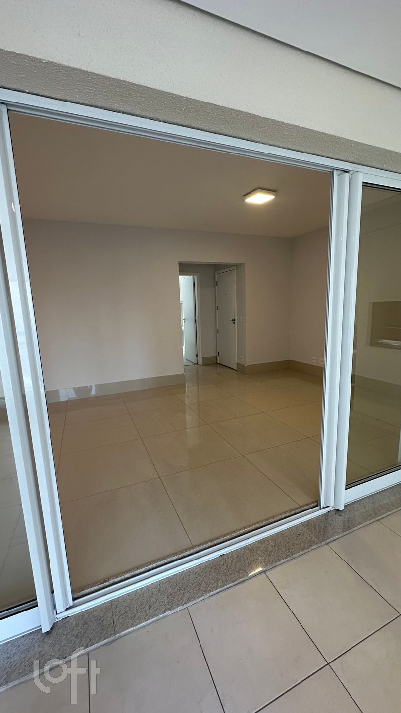 Apartamento à venda com 3 quartos, 145m² - Foto 5