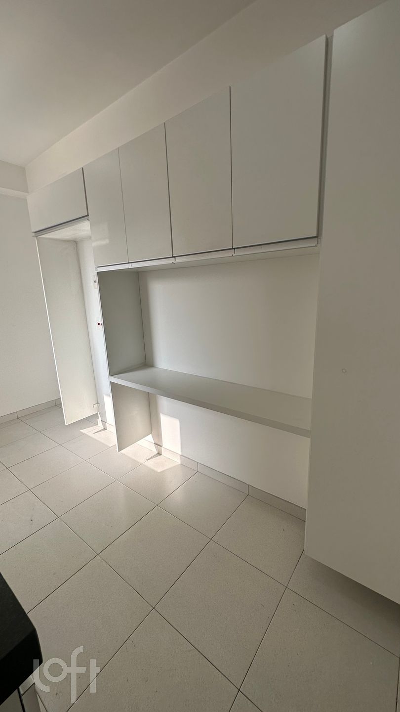 Apartamento à venda com 3 quartos, 145m² - Foto 9