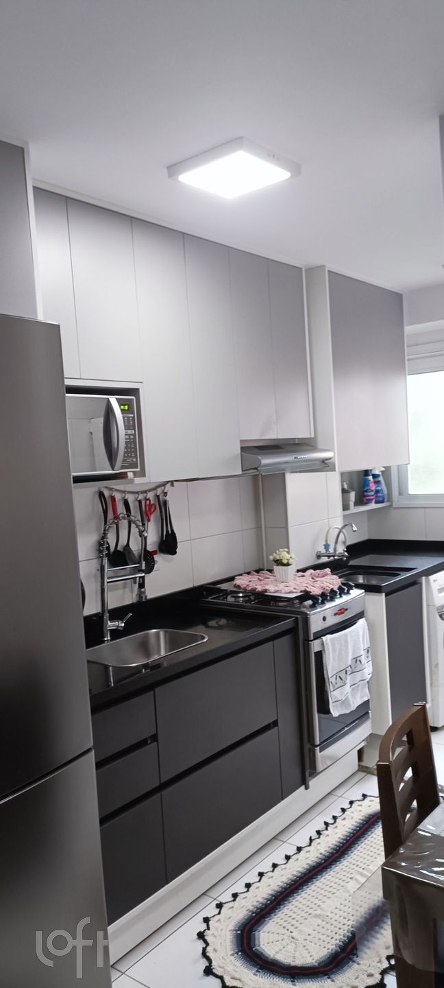 Apartamento à venda com 2 quartos, 41m² - Foto 31