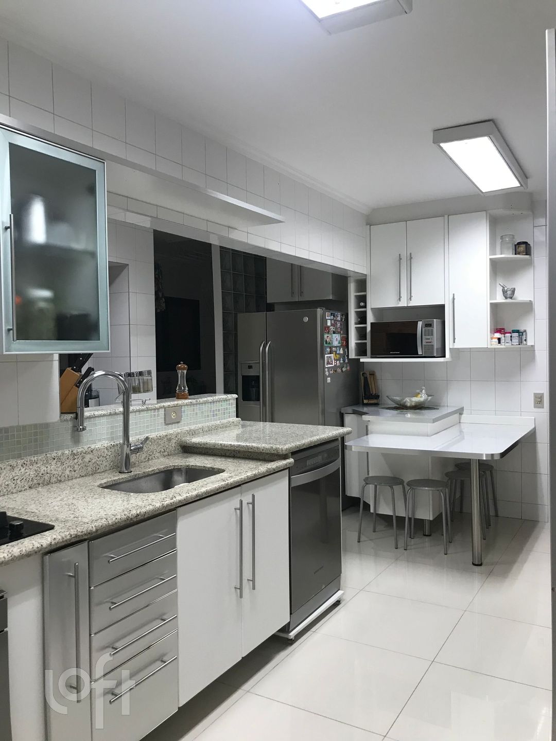 Apartamento à venda com 3 quartos, 154m² - Foto 35