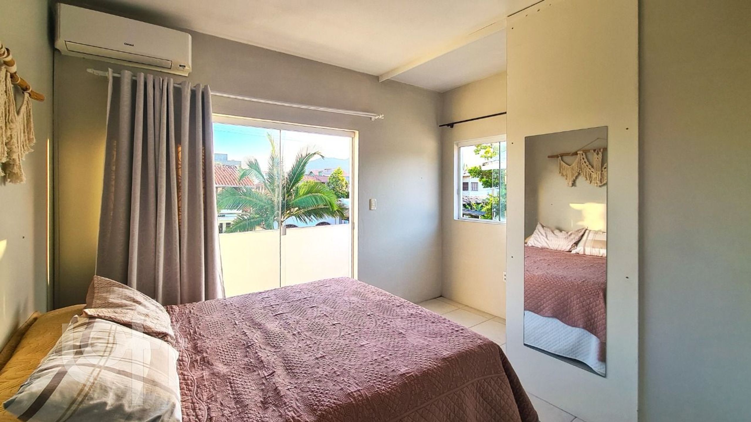 Casa à venda em Ingleses com 110 m², 2 quartos, 2 vagas
