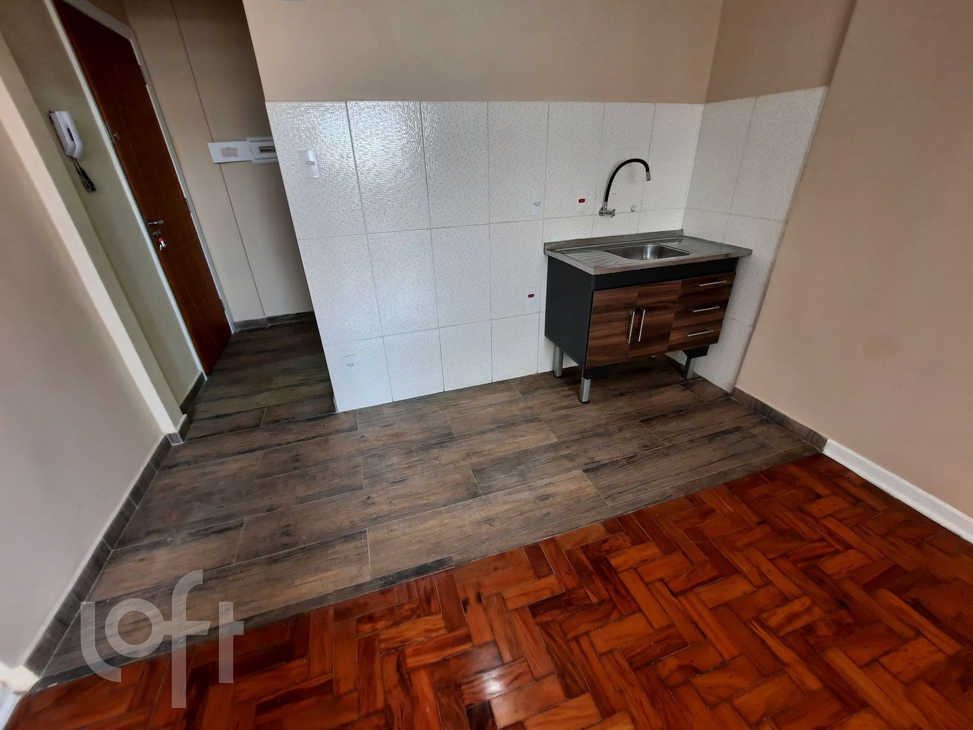 Apartamento à venda com 1 quarto, 28m² - Foto 8