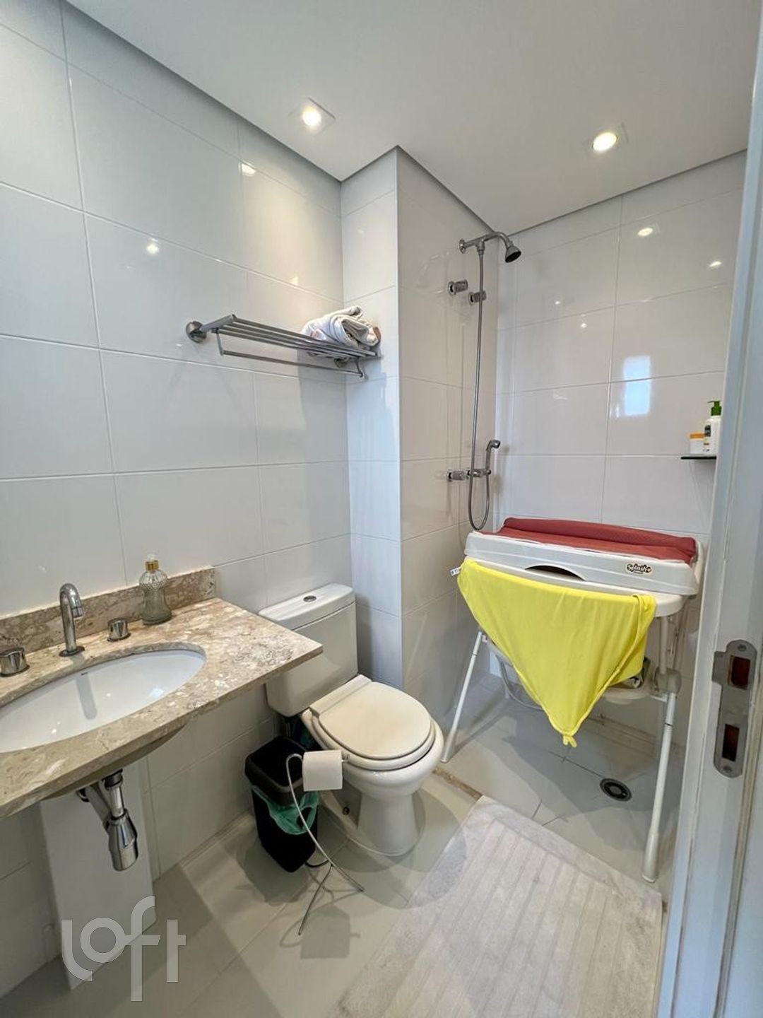 Apartamento à venda com 3 quartos, 122m² - Foto 18