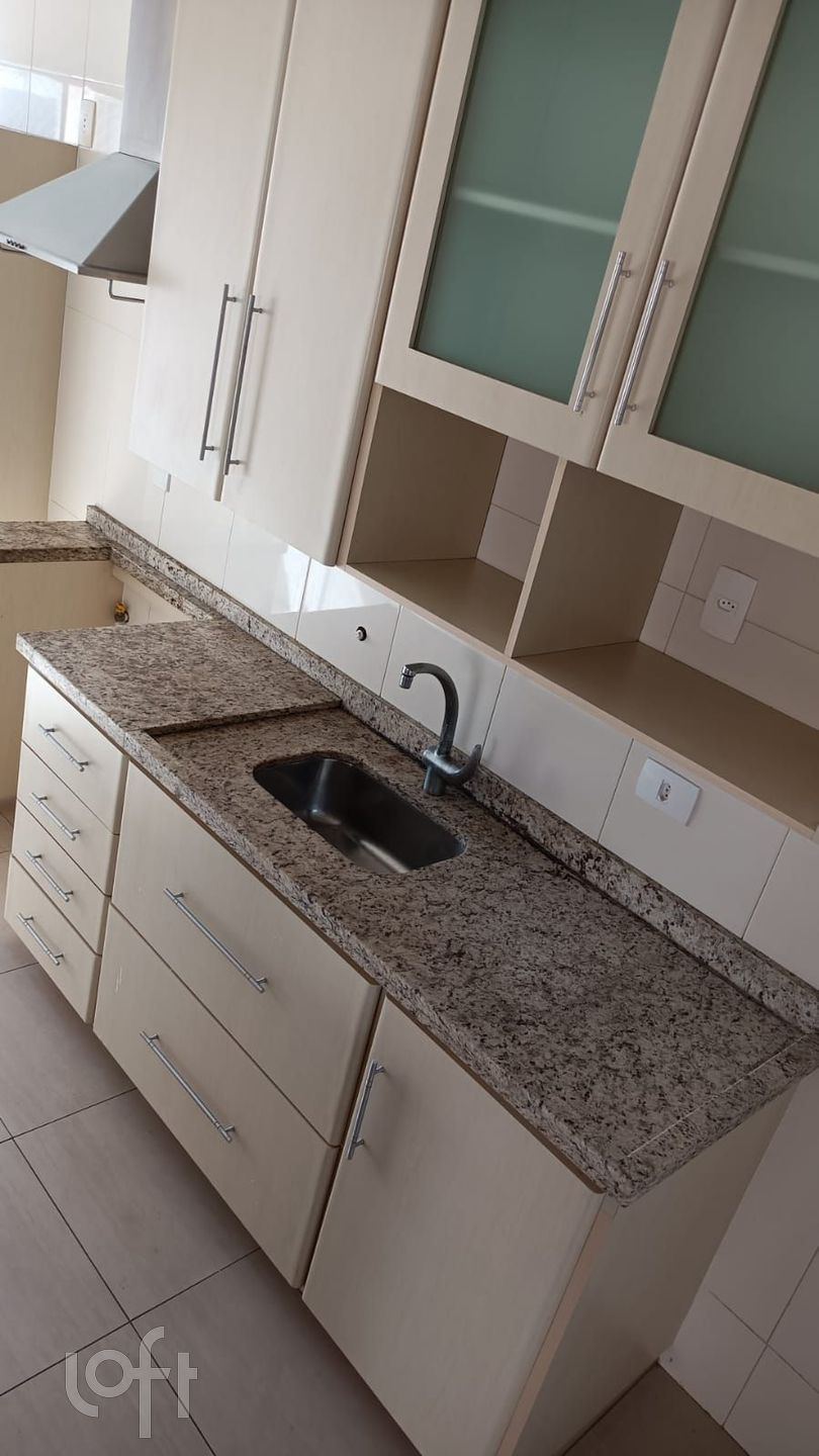 Apartamento à venda com 3 quartos, 73m² - Foto 4