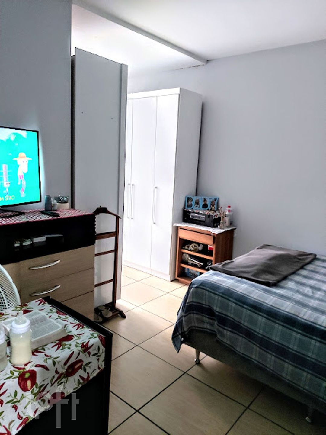 Apartamento à venda com 4 quartos, 150m² - Foto 3