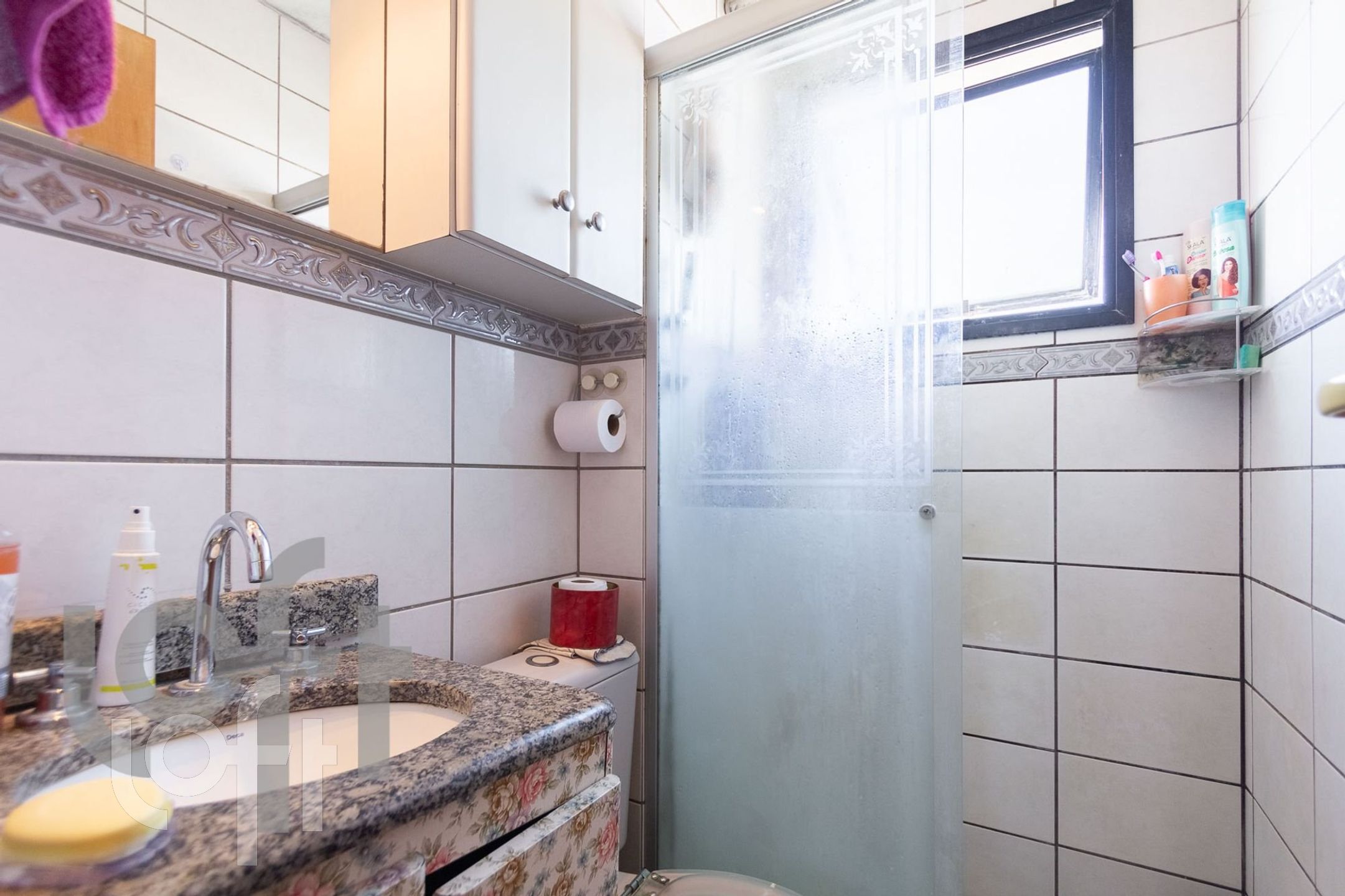 Apartamento à venda com 3 quartos, 98m² - Foto 2