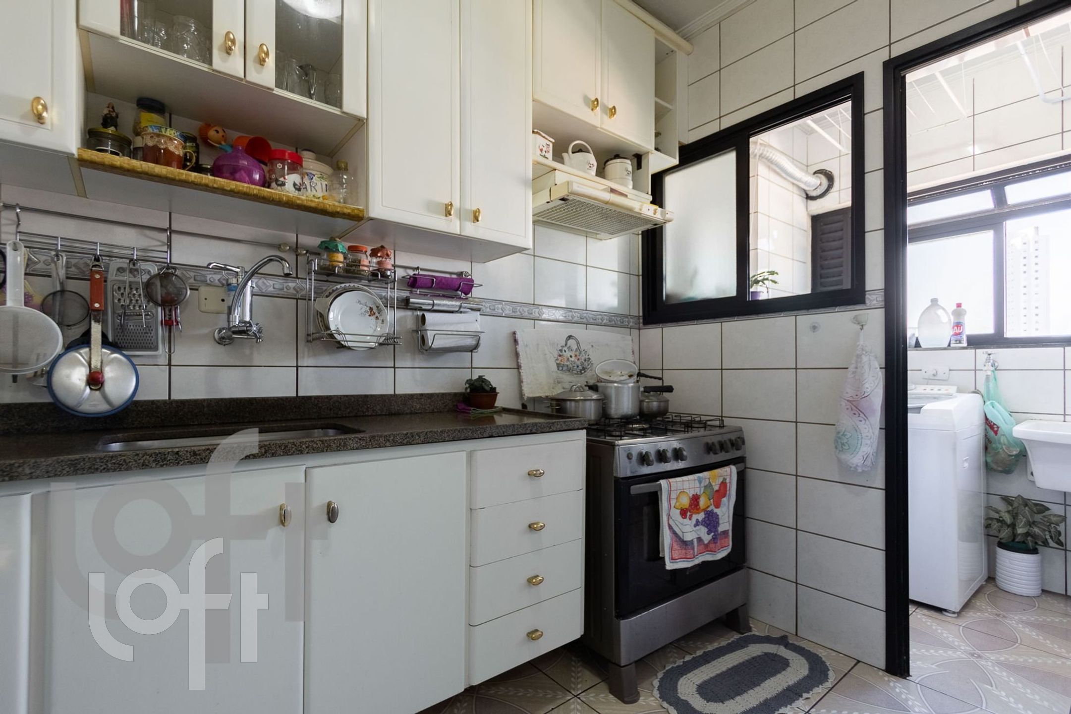 Apartamento à venda com 3 quartos, 98m² - Foto 12