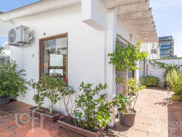 Apartamento com 89m², 1 dormitório, 1 vaga, Petrópolis em Porto Alegre